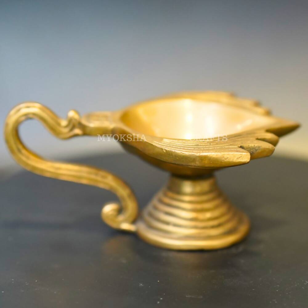 Brass Lotus Arathi Diya - Swadesiicart