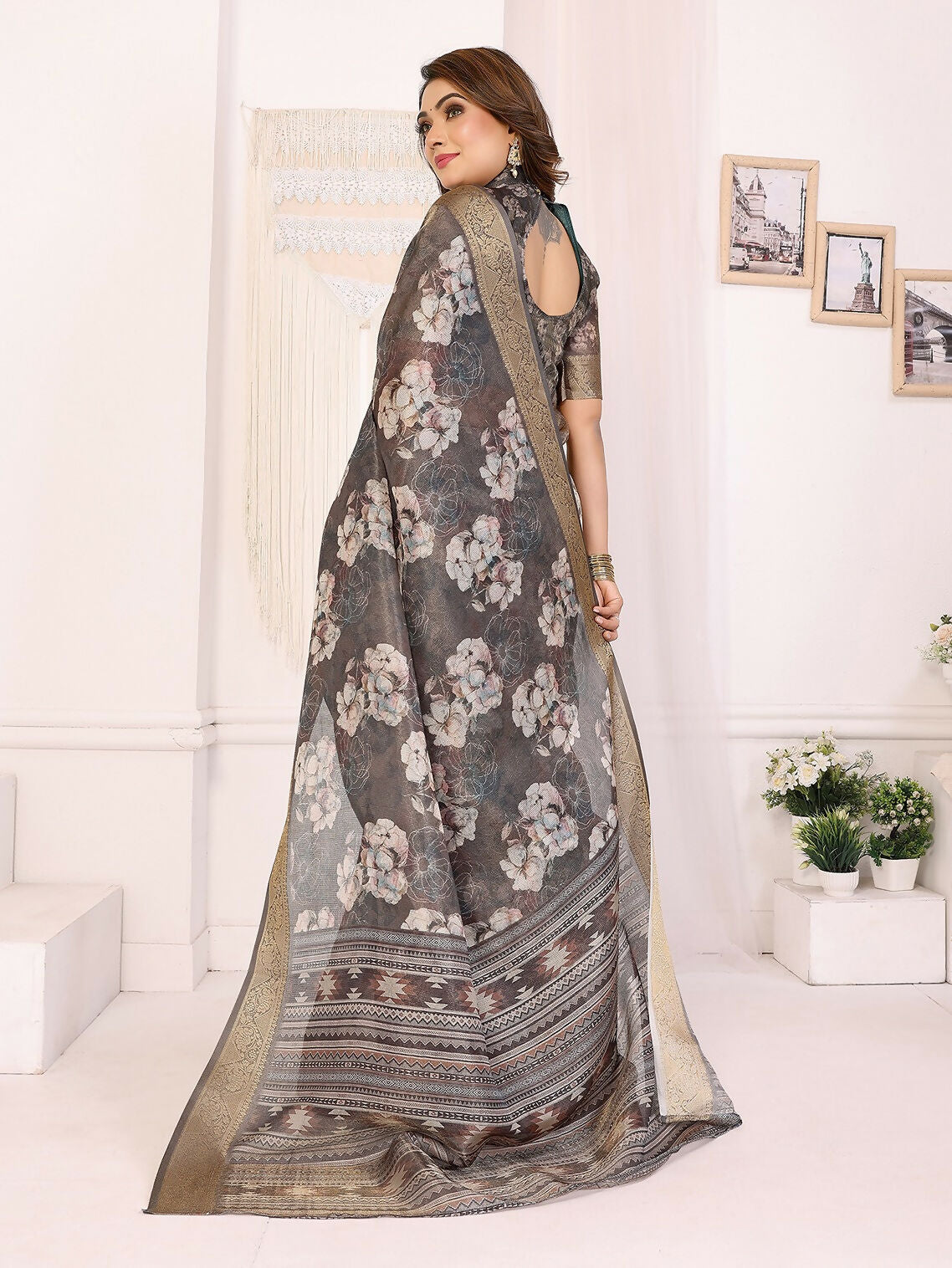 Joban Fashion Dark Grey Floral Print pattern Banarasi Silk Sarees | Swadesiicart
