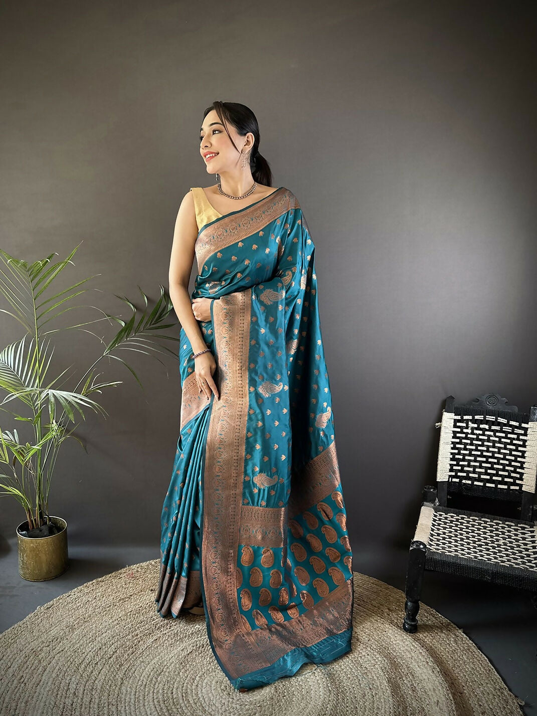 Joban Fashion Banarasi Blue Woven Soft Silk Saree | Swadesiicart