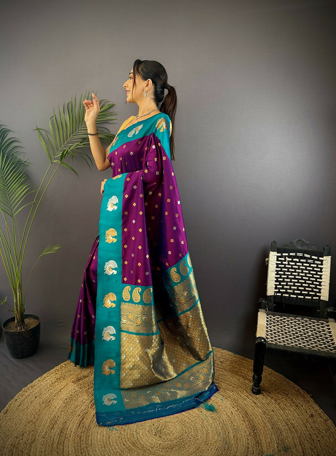 Joban Fashion Royal Blue Butti Banarasi Silk Sarees | Swadesiicart