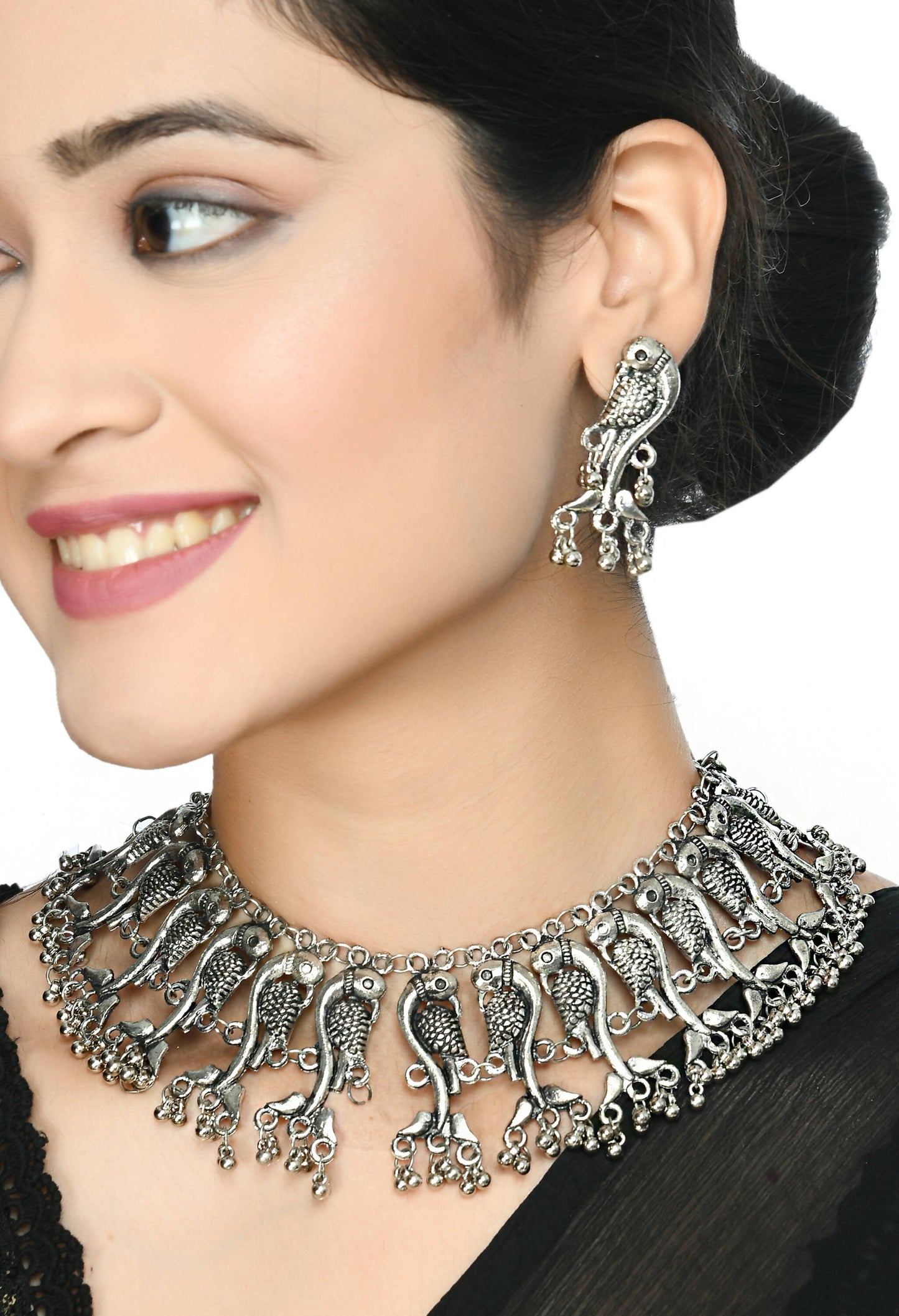Mominos Fashion Johar Kamal Oxidised Silver-Plated Brass Finish Peacock Choker For Women (Silver) | Swadesiicart