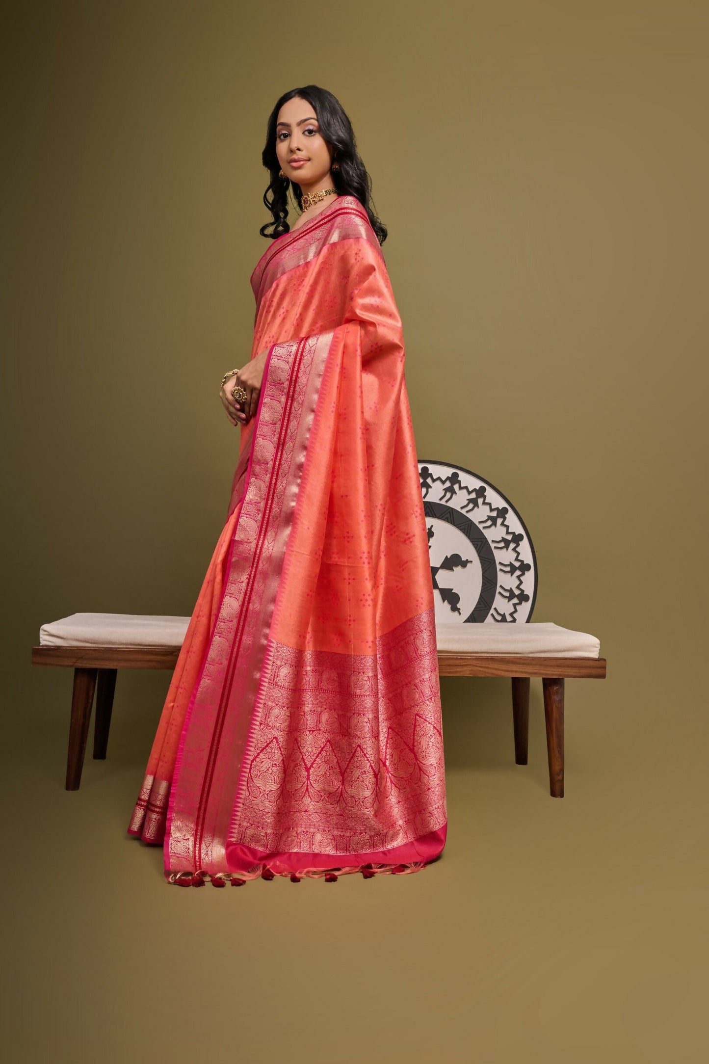 Vishnu Weaves Women's Peach Raw Silk Zari Woven Saree with Blouse - Swadesiicart