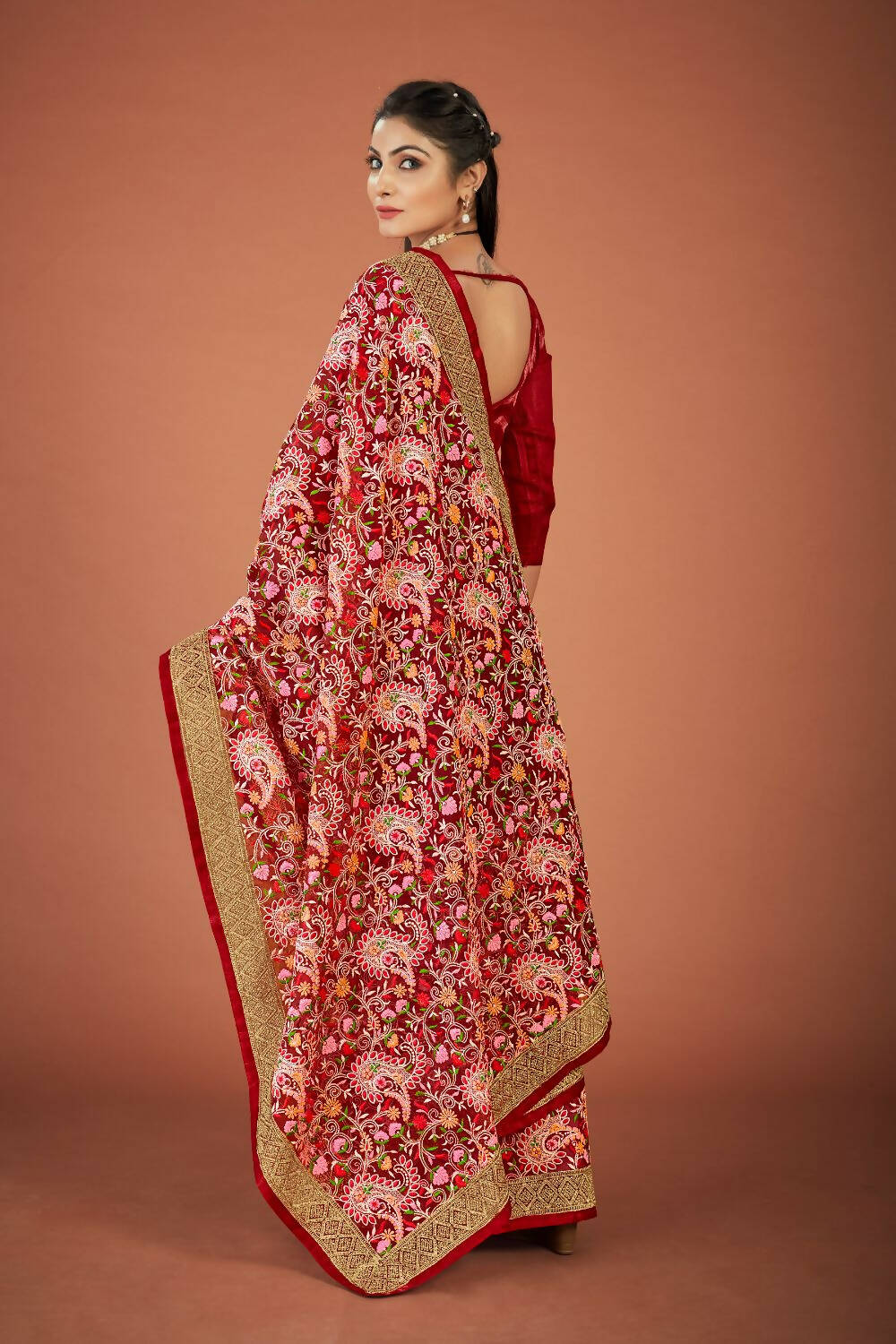 Vamsee Maroon Organza Saree - Swadesiicart