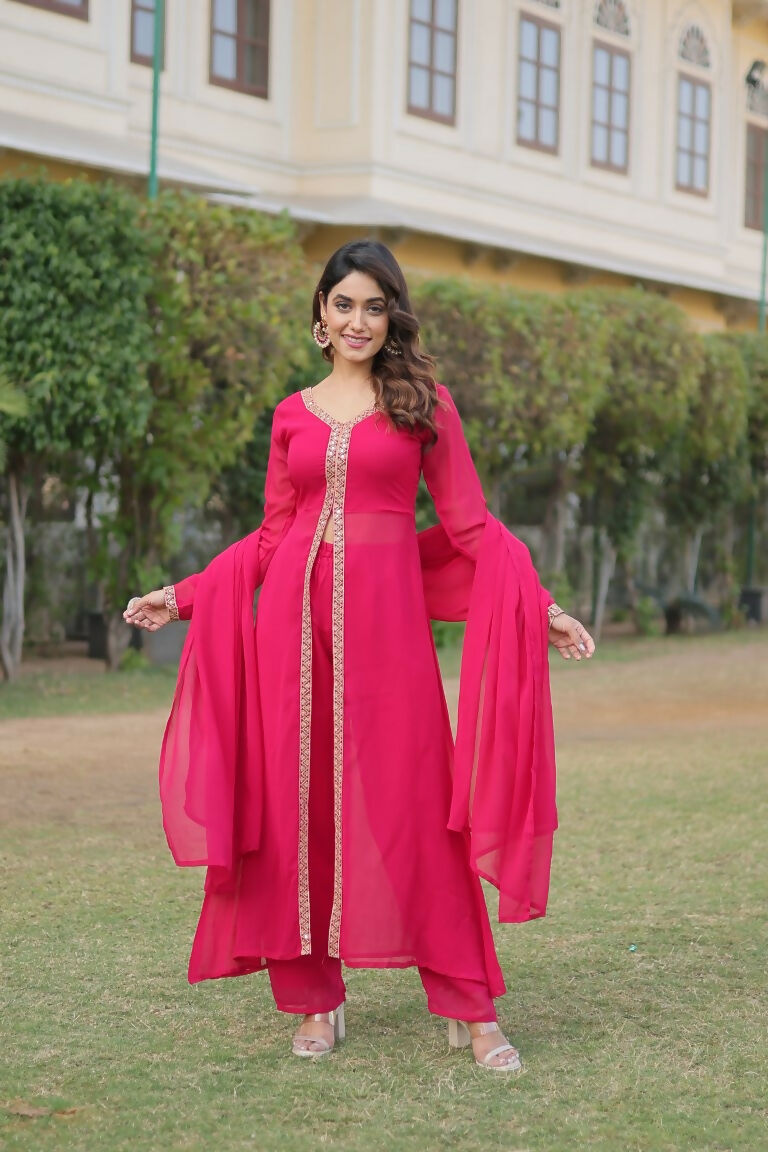 Jyoti Fashion Women's Pink Faux Blooming Embroidered Kurta with Trouser & Dupatta | Swadesiicart