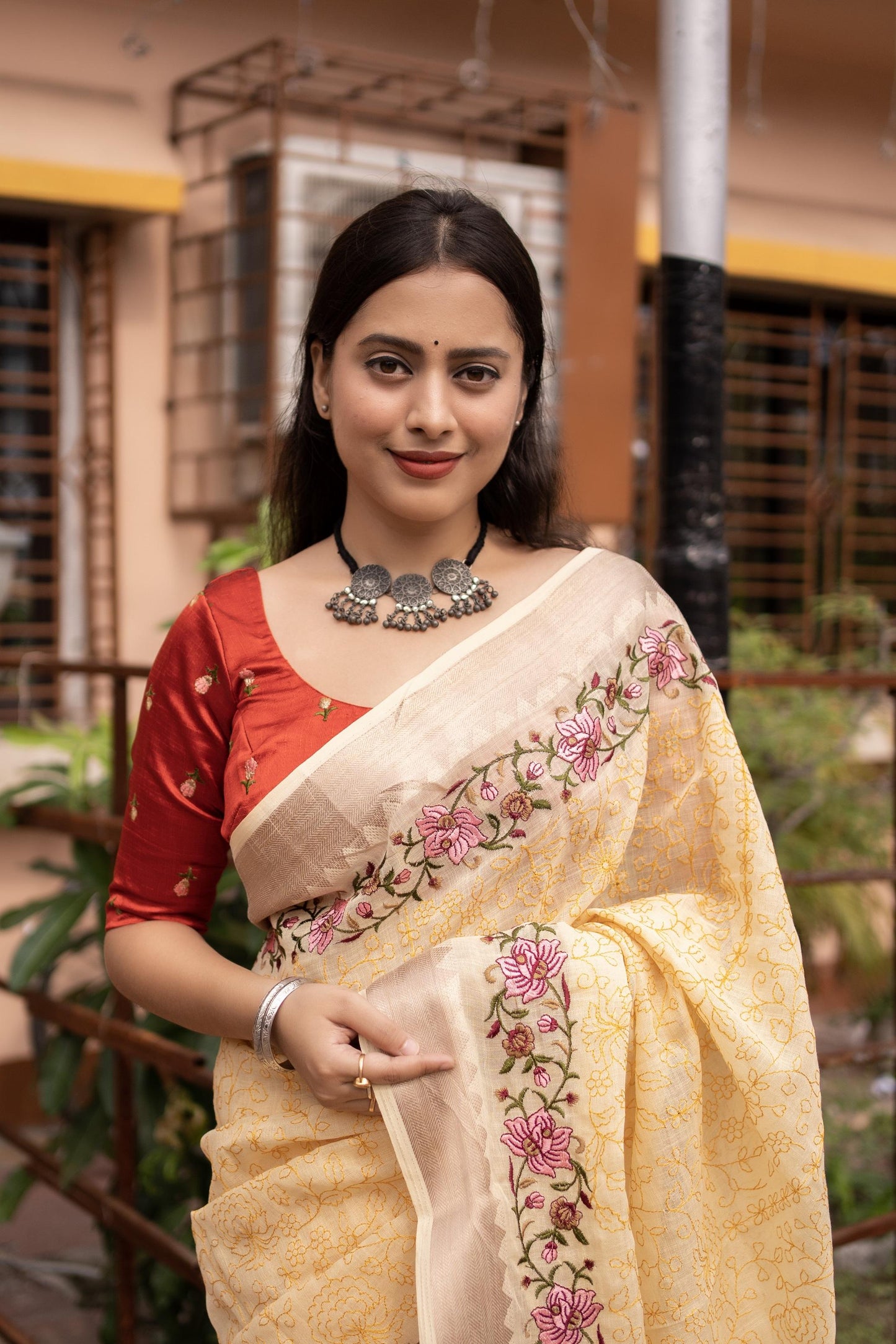 Yellow Pure Linen Woven Design Saree with Unstitched Blouse - Hiral Fashion | Swadesiicart