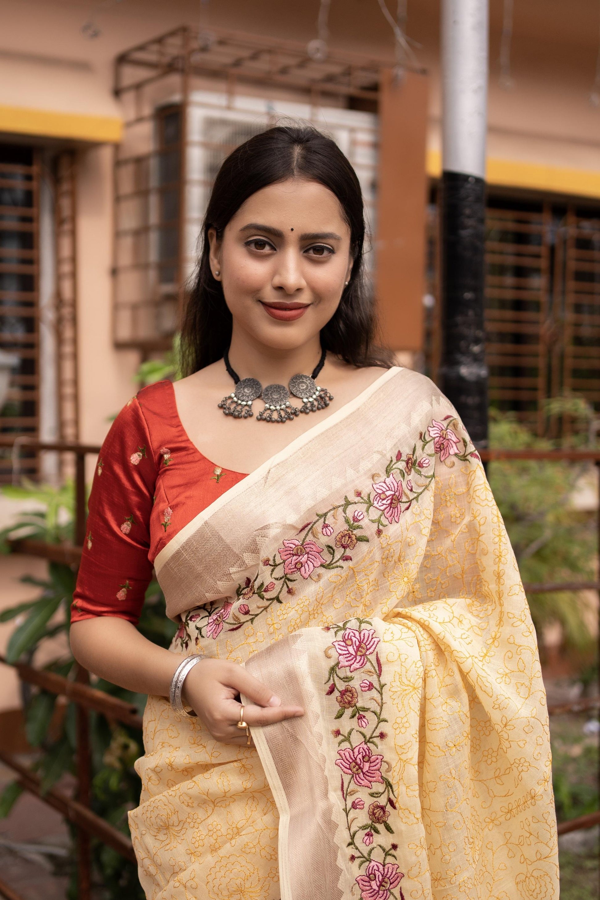 Yellow Pure Linen Woven Design Saree with Unstitched Blouse - Hiral Fashion | Swadesiicart