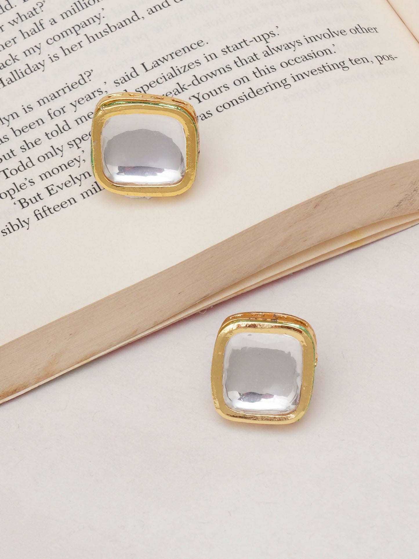 Kundan Studs (Gold) - Ruby Raang - Swadesiicart