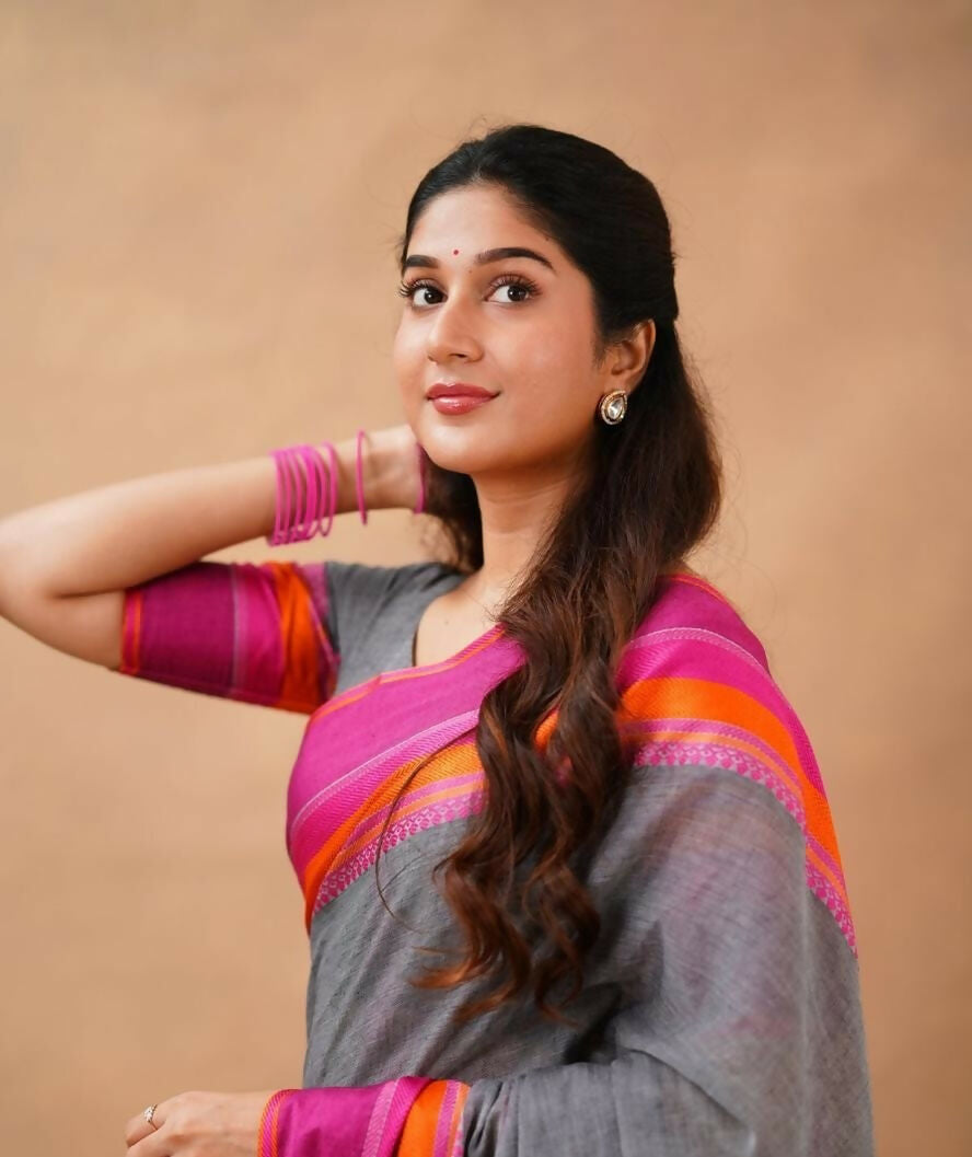 Exclusive Collection Grey Beautiful Khadi Cotton Handloom Saree - Swadesiicart