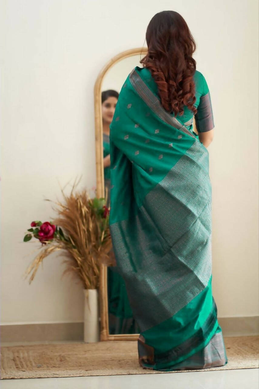 DEIANA'S Beautiful Designer Golden zari Soft Lichi Silk Saree - Rama - Swadesiicart