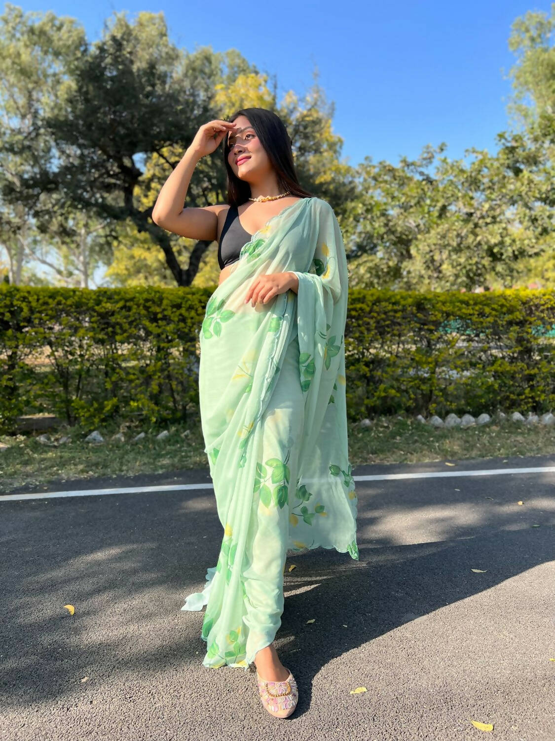 Vamsee Green Chiffon Designer Saree - Swadesiicart