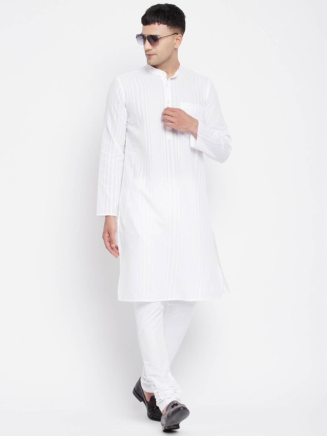 Even Apparels White Pure Cotton Men Kurta With Band Collar | Swadesiicart
