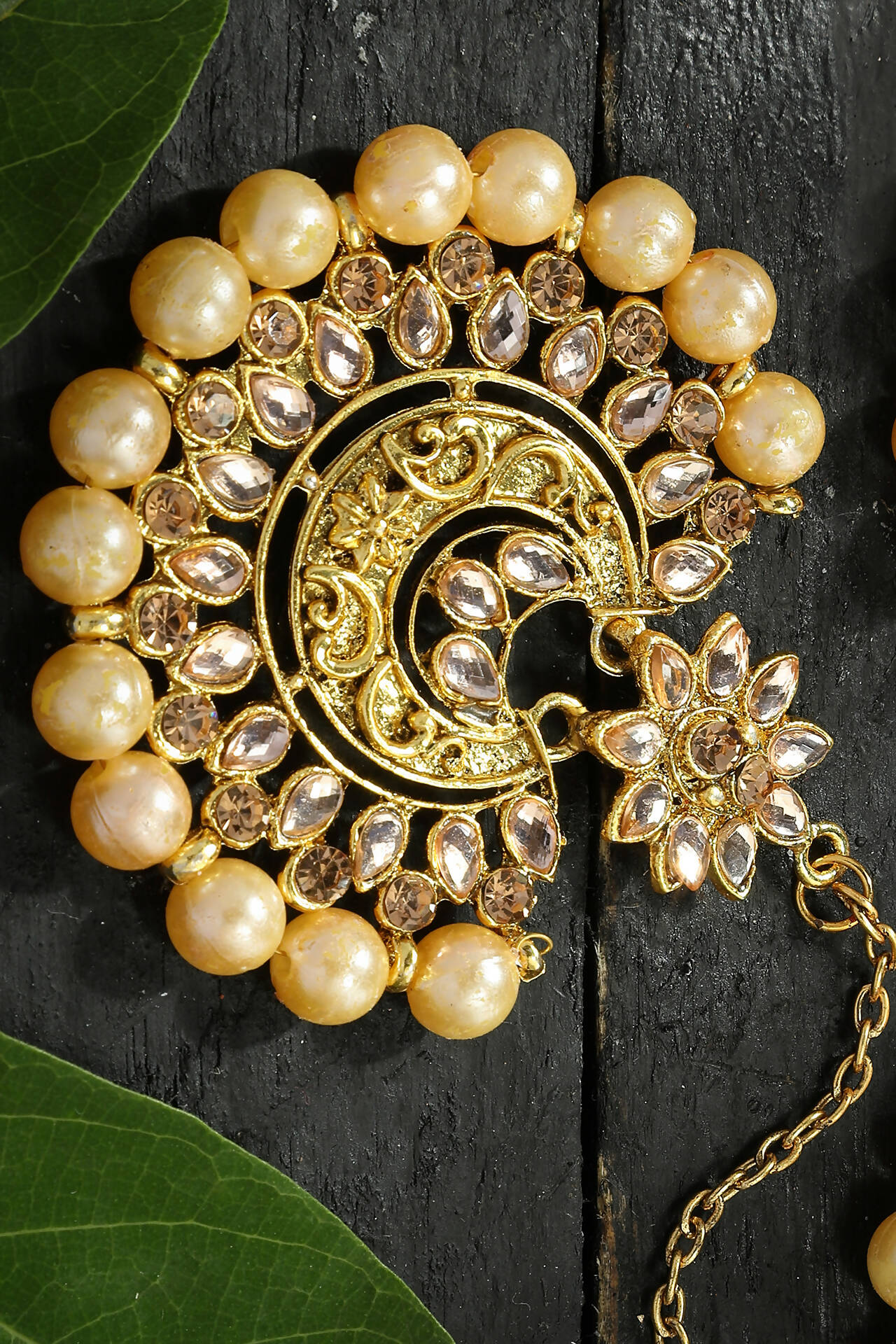 Mominos Fashion Joharkamal Kundan work Earrings with Tika - Swadesiicart
