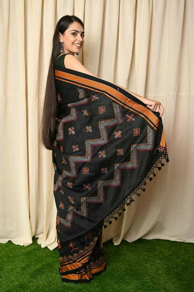Very Much Indian Khun Saree Cotton Resham Handwoven Chrome Yellow & Black | Swadesiicart