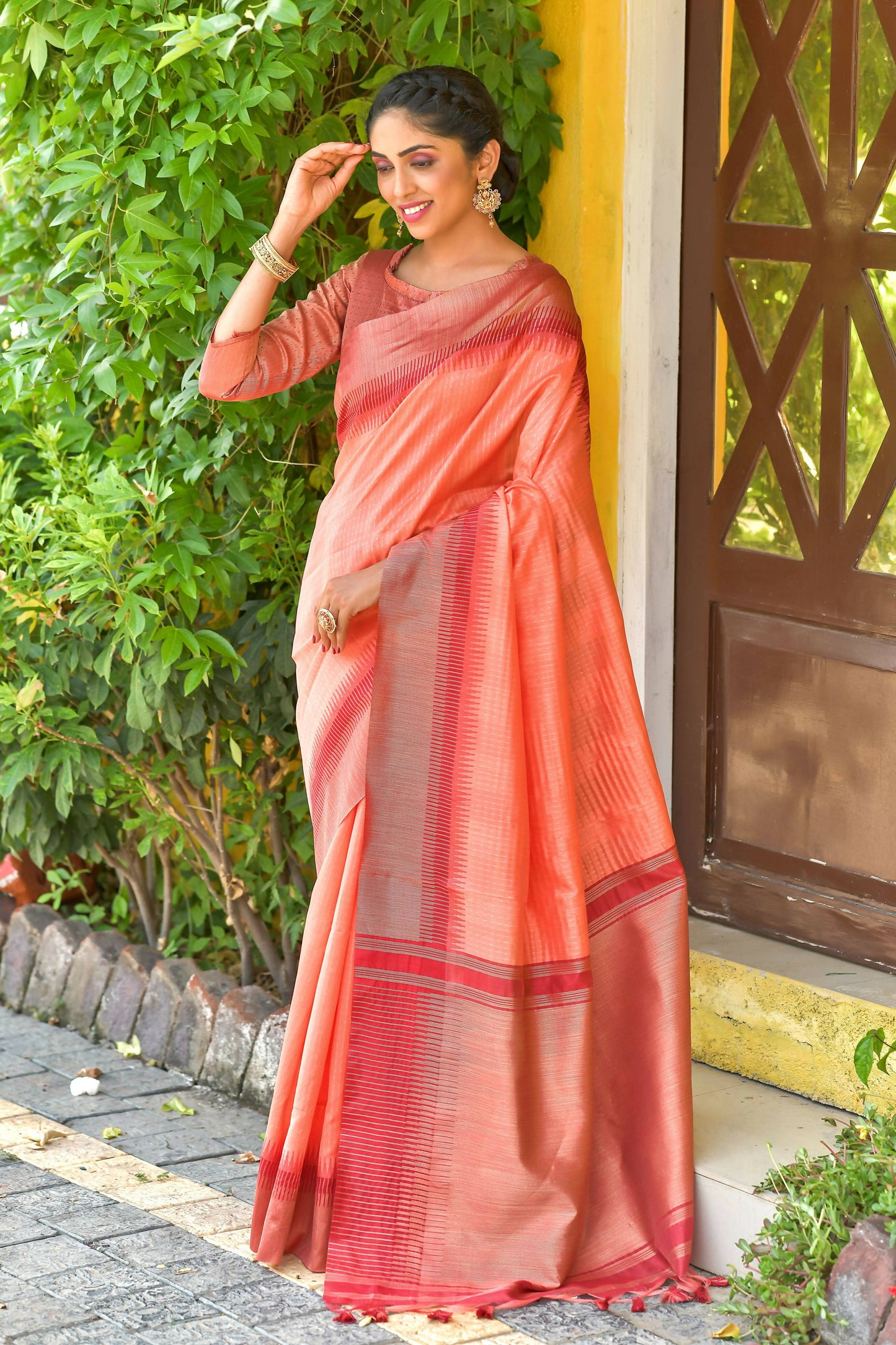 Vishnu Weaves Women's Orange South Silk Zari Woven Saree with Unstitched Blouse - Swadesiicart