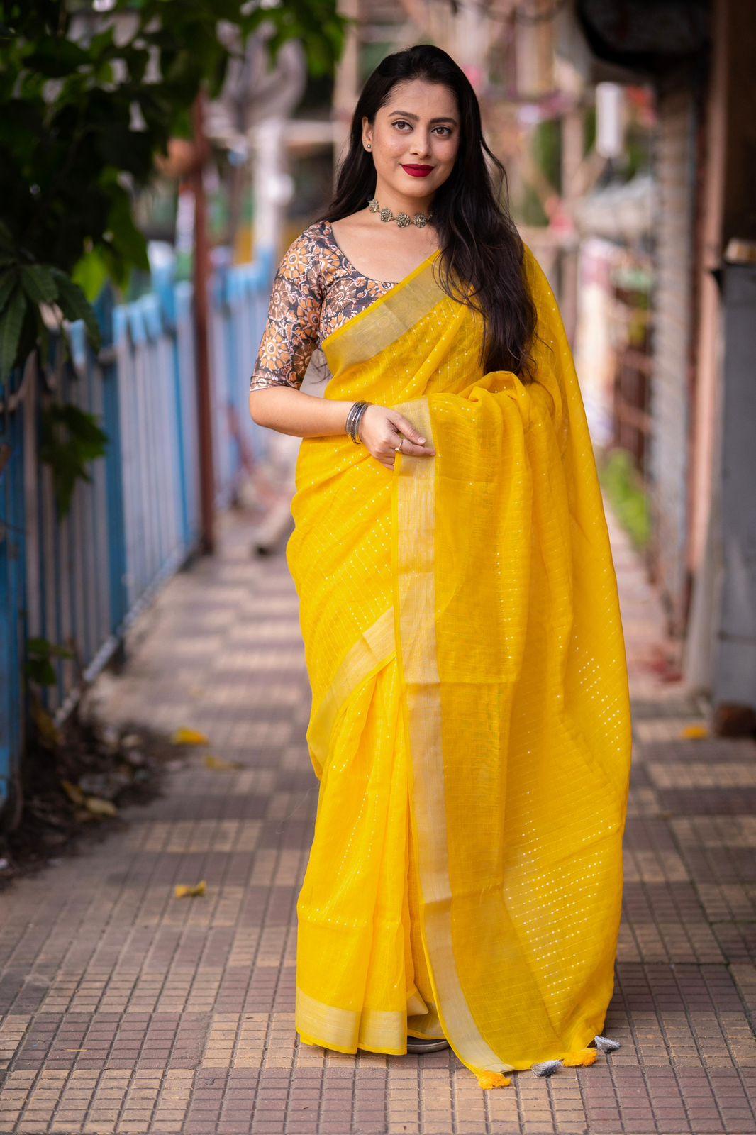 Mustard Linen Sequence Saree with Unstitched Blouse - Hiral Fashion | Swadesiicart