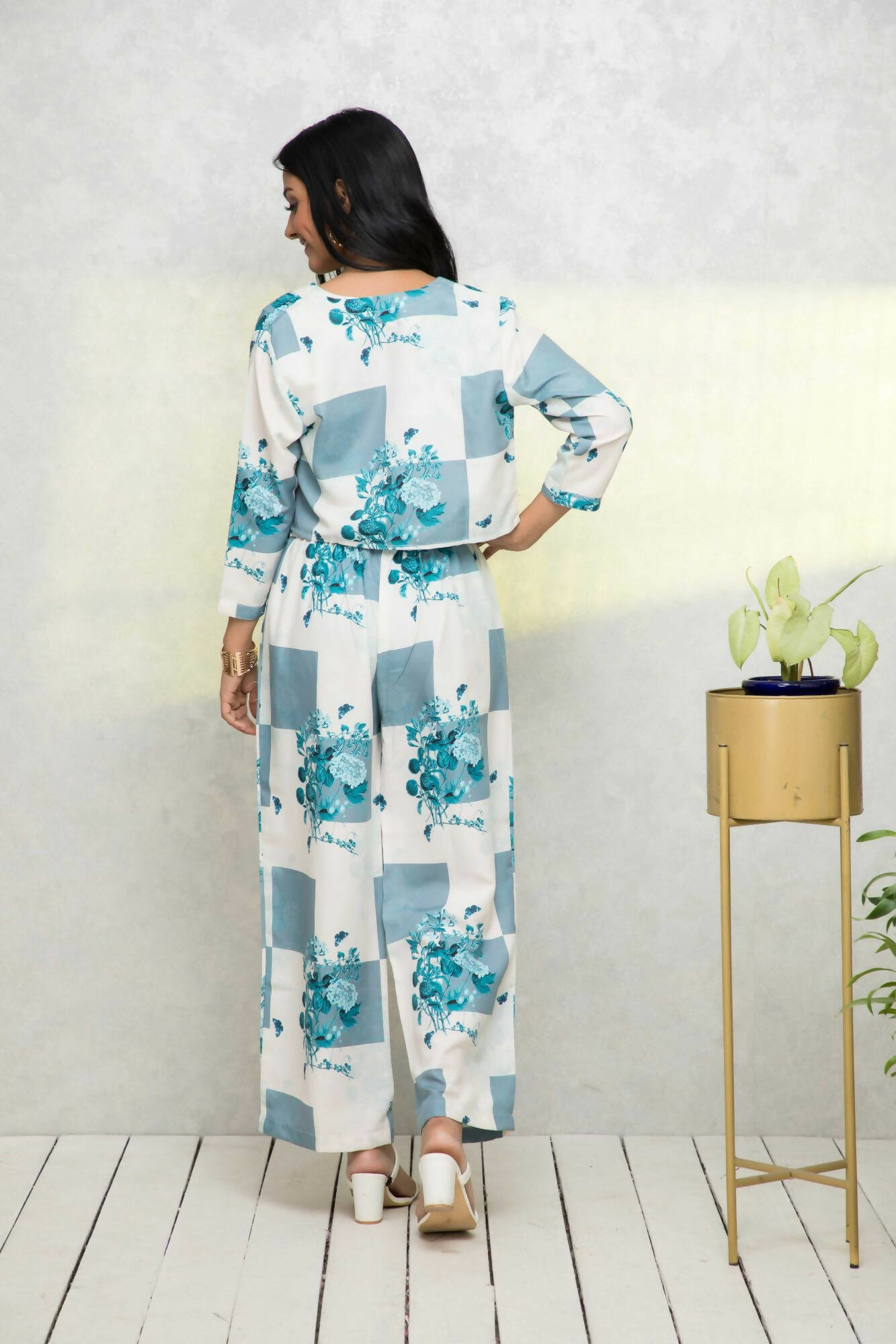 Myshka Women Multi Printed Summer Checks Co-Ords - Swadesiicart