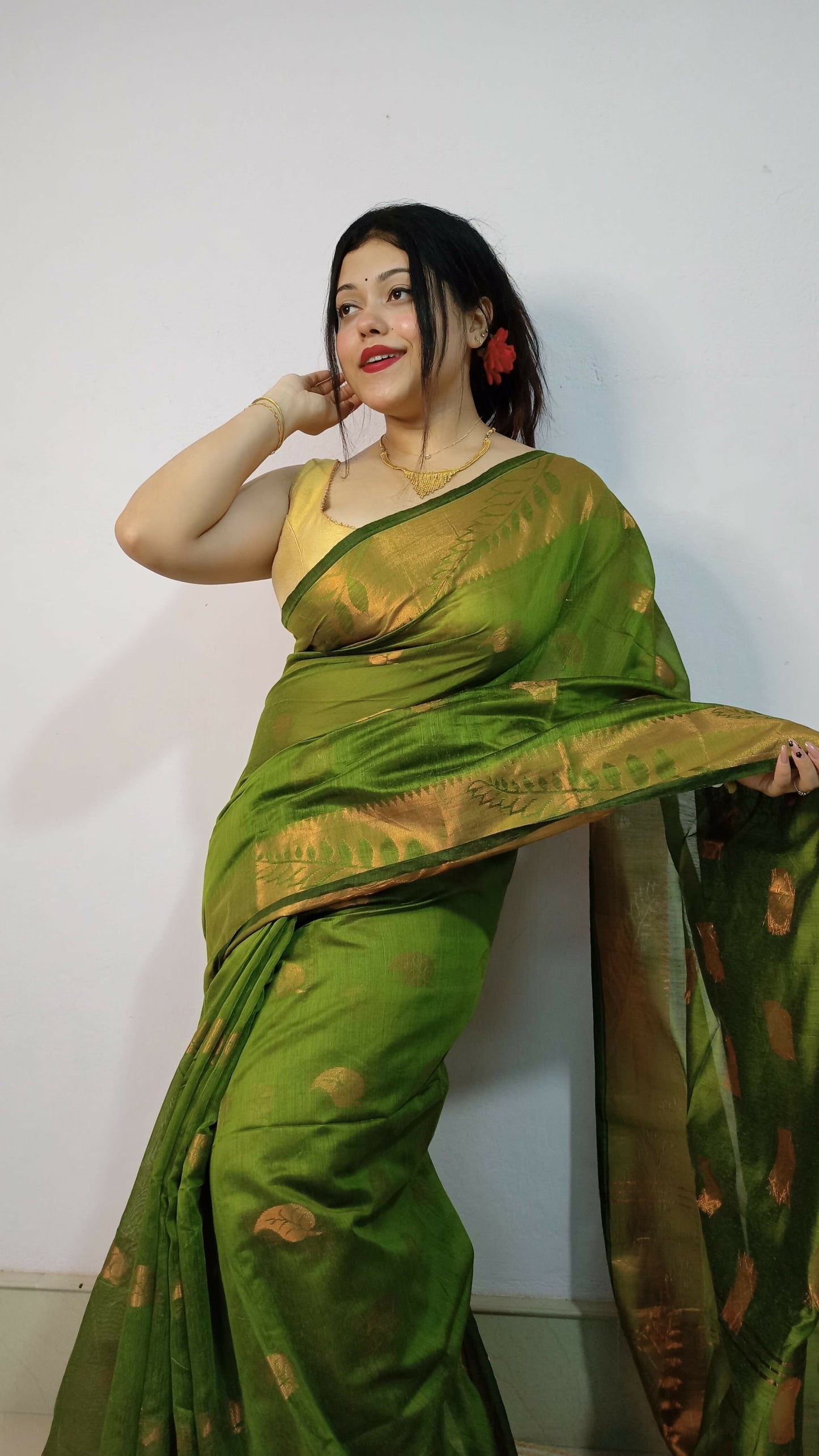 Exclusive Collection Beautiful Olive Green Cotton Silk Woven Handloom Saree With Running Blouse Piece - Swadesiicart