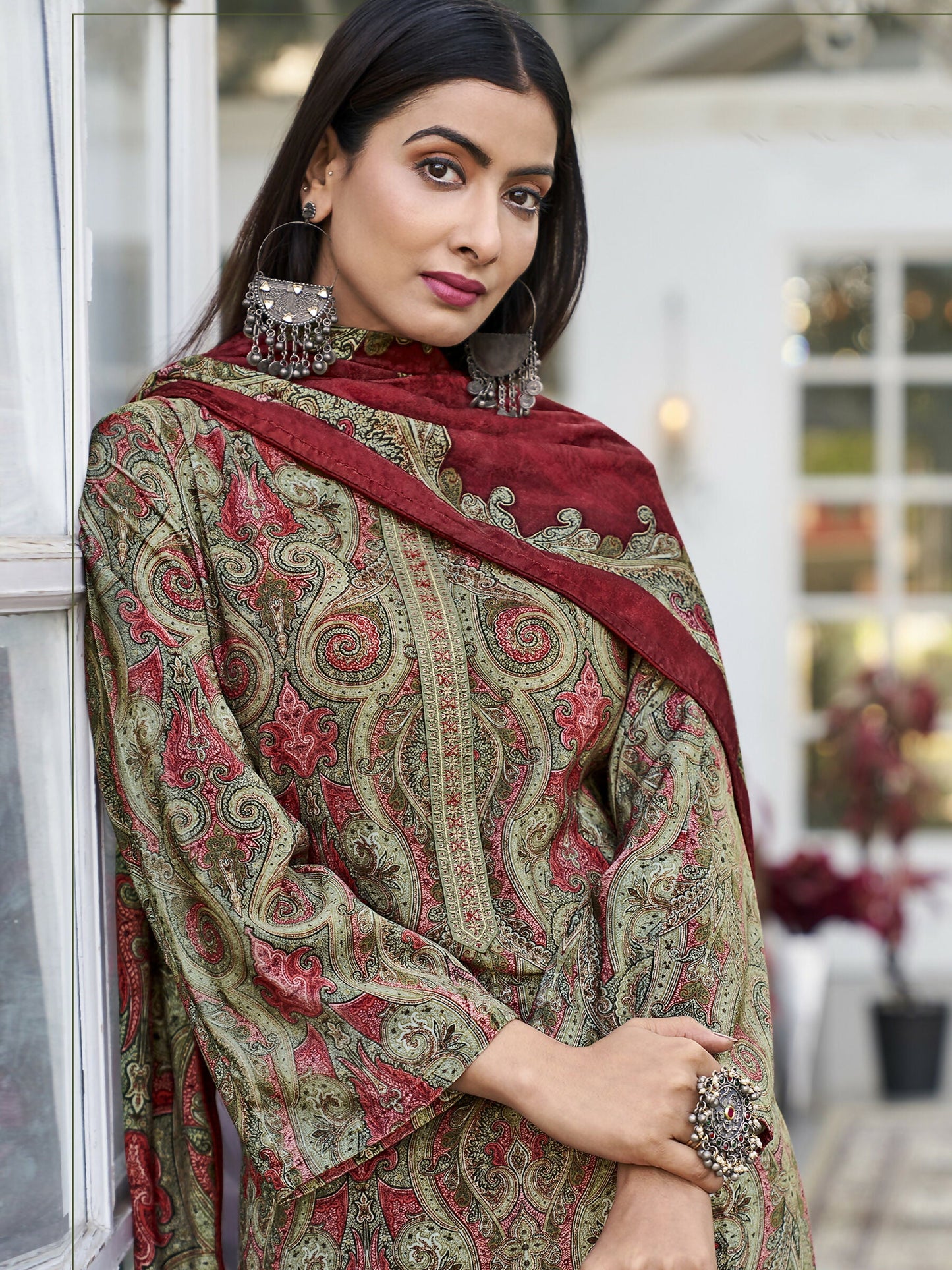 Jyoti Fashion Women's Green Velvet Digital Print with Resham Thread work Kurta with Trouser & Dupatta | Swadesiicart