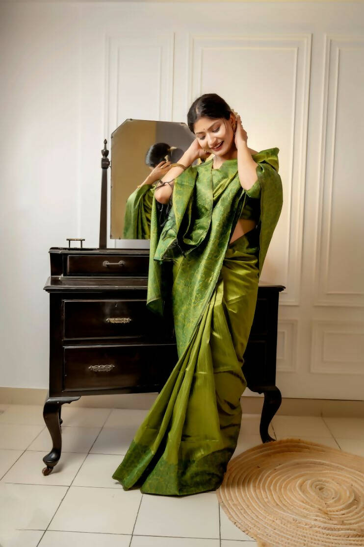 Vishnu Weaves Women's Olive Handloom Raw Silk Woven Border Saree with Unstitched Blouse - Swadesiicart