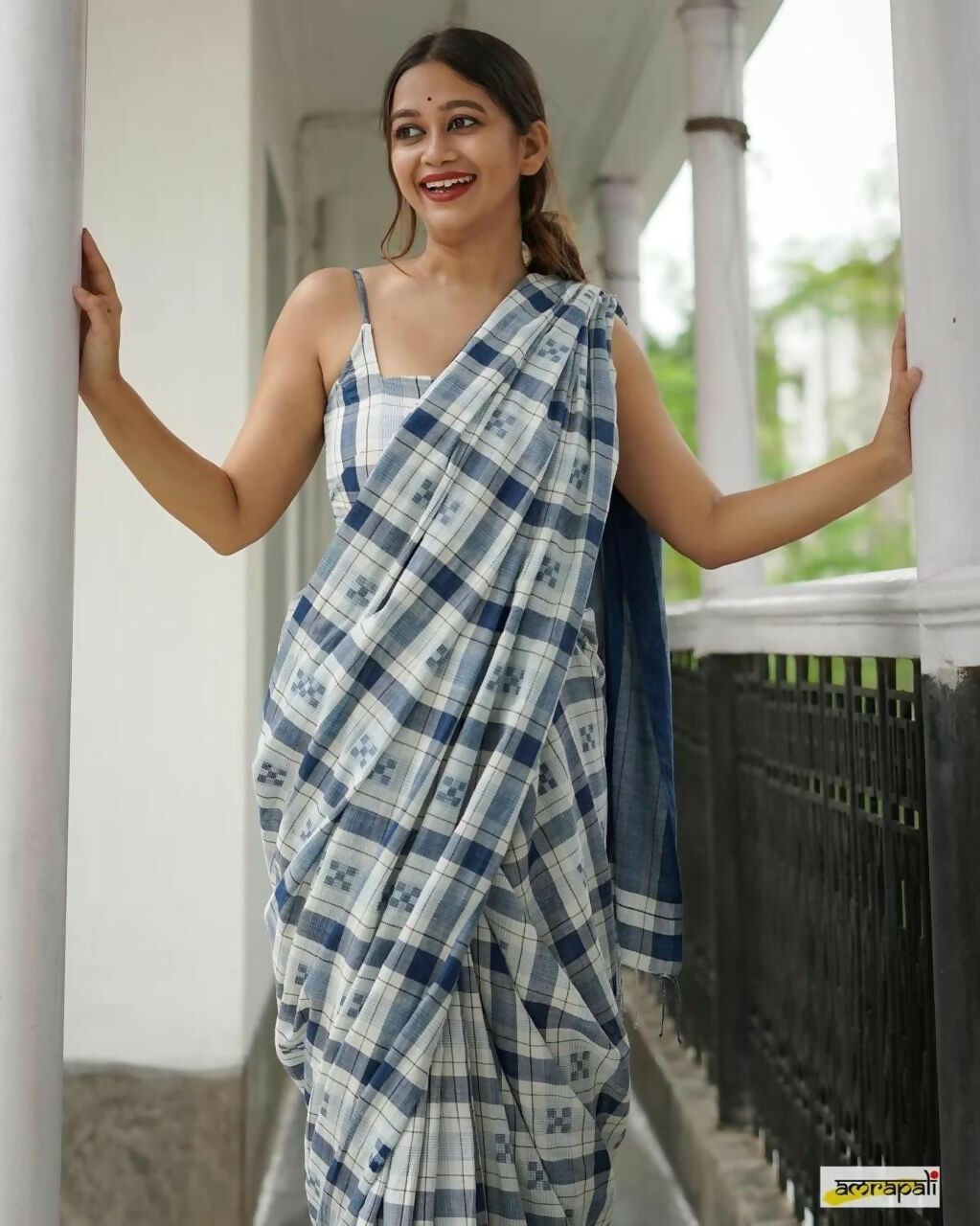 Exclusive Collection Beautiful Check Blue Pure Cotton Woven Handloom Saree With Running Blouse Piece - Swadesiicart