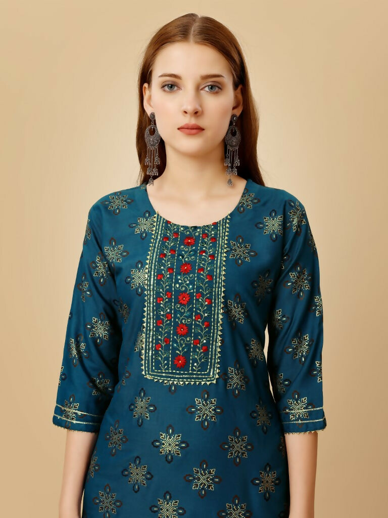Jyoti Fashion Women's Navy Blue Viscose Rayon Embroidered Kurta Pant Set | Swadesiicart