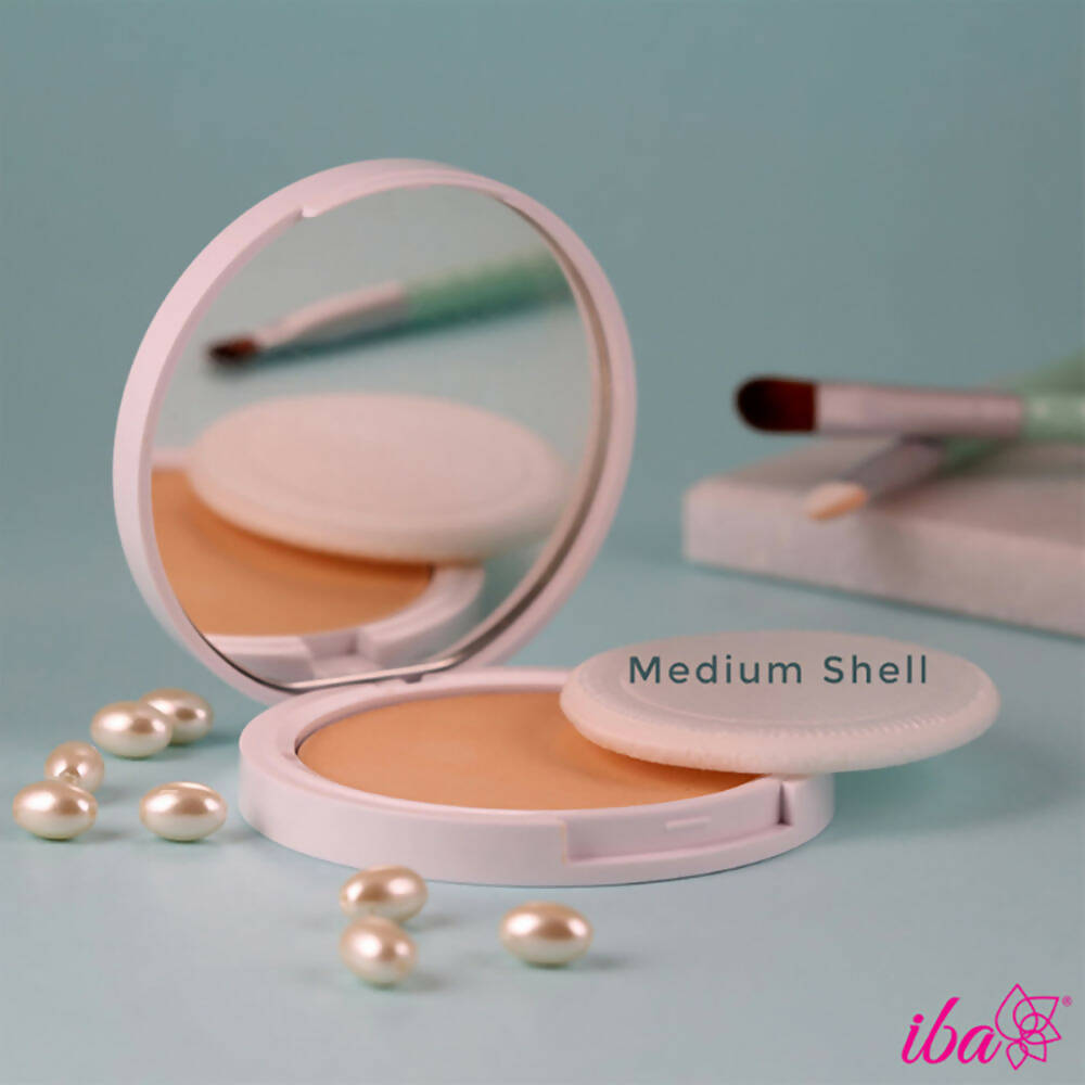 Iba Perfect Look Long-Wear Mattifying Compact SPF 15 - 02 Medium Shell - Swadesiicart