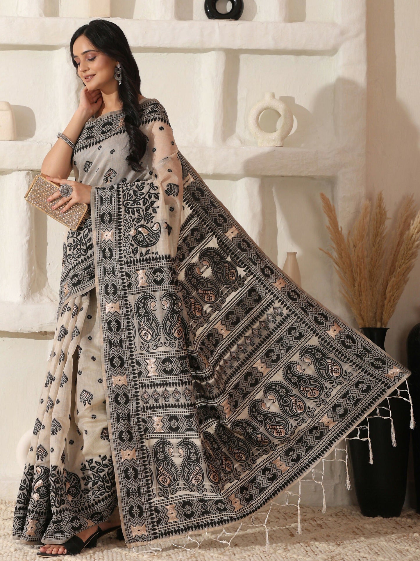 Shree Shyam Fashion Linen Cotton Black & Cream Saree