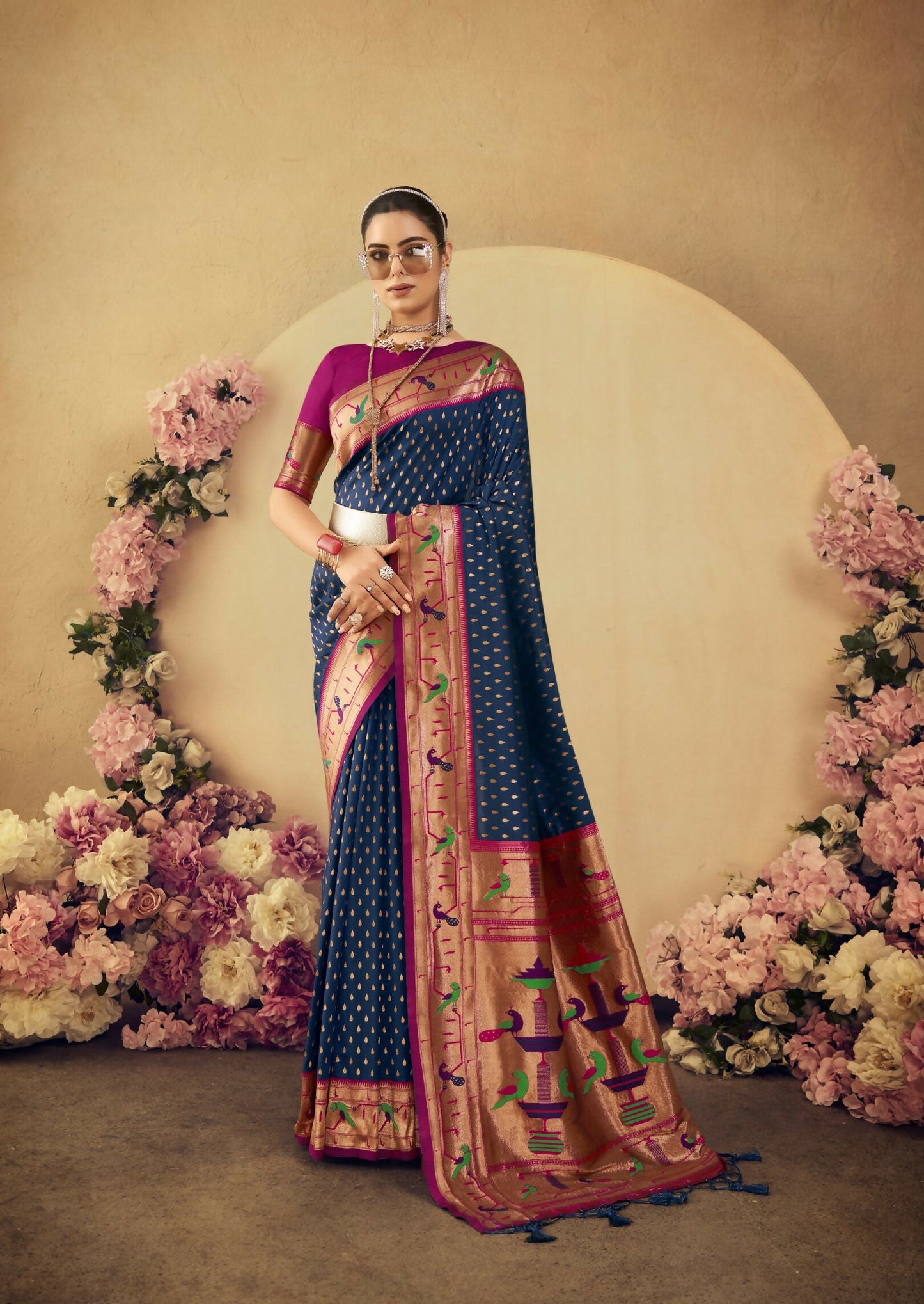 Vishnu Weaves Women's Navy-Blue Paithani Silk Saree with Blouse - Swadesiicart