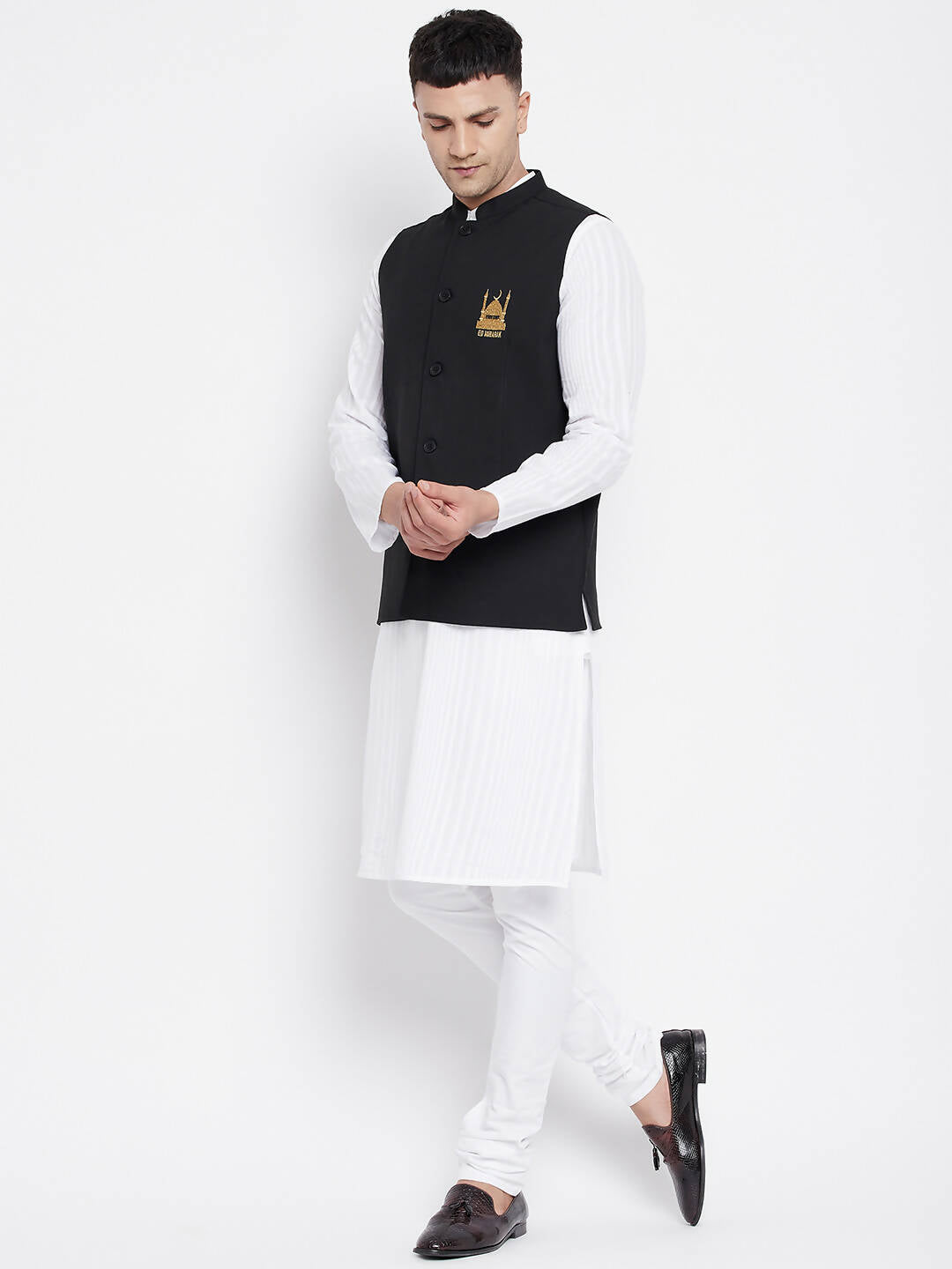 Even Apparels Black Pure Cotton White Kurta Sets With Eid Insignia Jackets PW66 | Swadesiicart