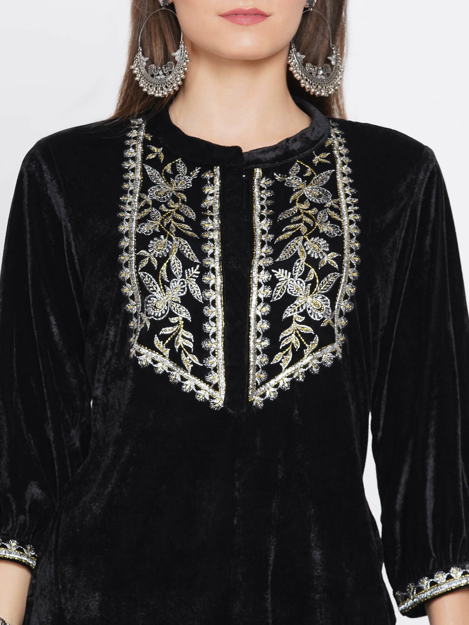 Women Republic Black Velvet Embroidered Kurta With Pants | Swadesiicart