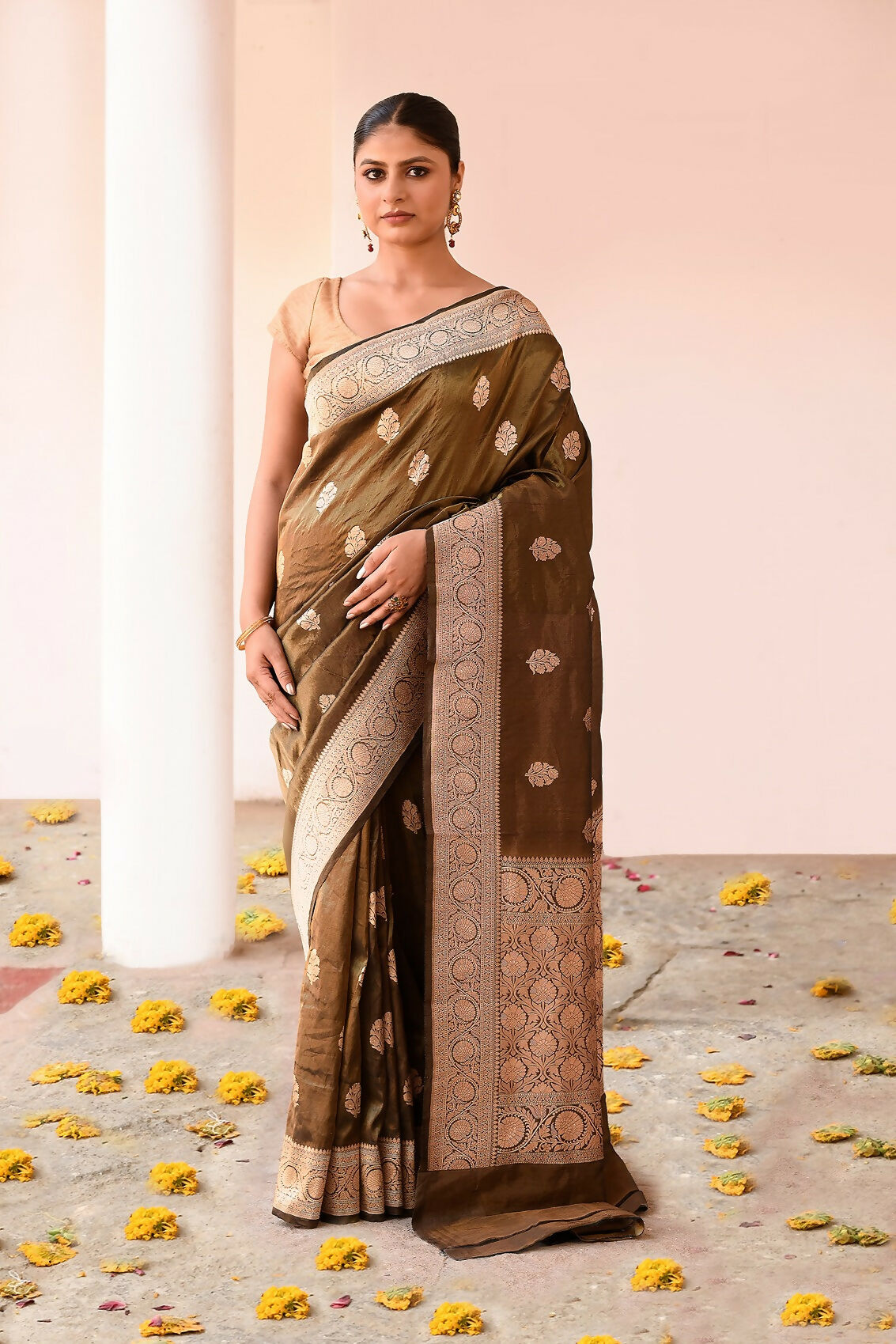 Joban Fashion Olive Green Banarasi Katan Pure Handloom Banarasi Silk Saree | Swadesiicart