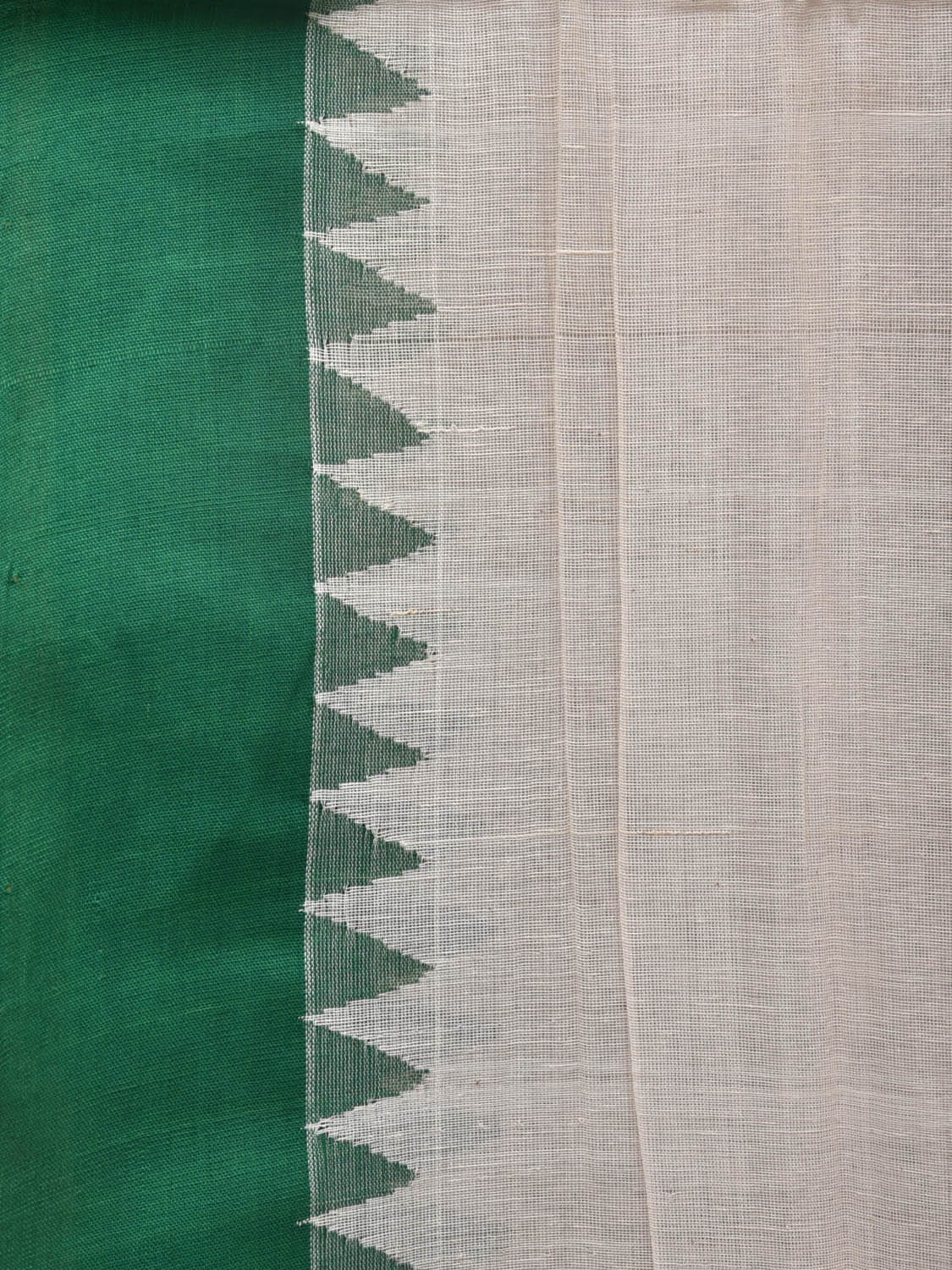 White and Green Khadi Cotton Handloom Plain Saree with Temple Border Design - Global Threads | Swadesiicart