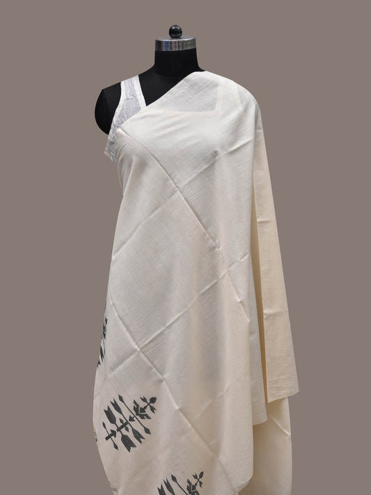 White Khadi Cotton Handloom Dupatta with Dhakai Design - Global Threads | Swadesiicart