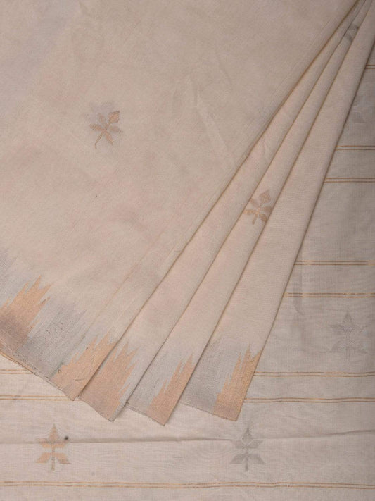 White Khadi Cotton Handloom Saree with Temple Border and Buta Design - Global Threads | Swadesiicart