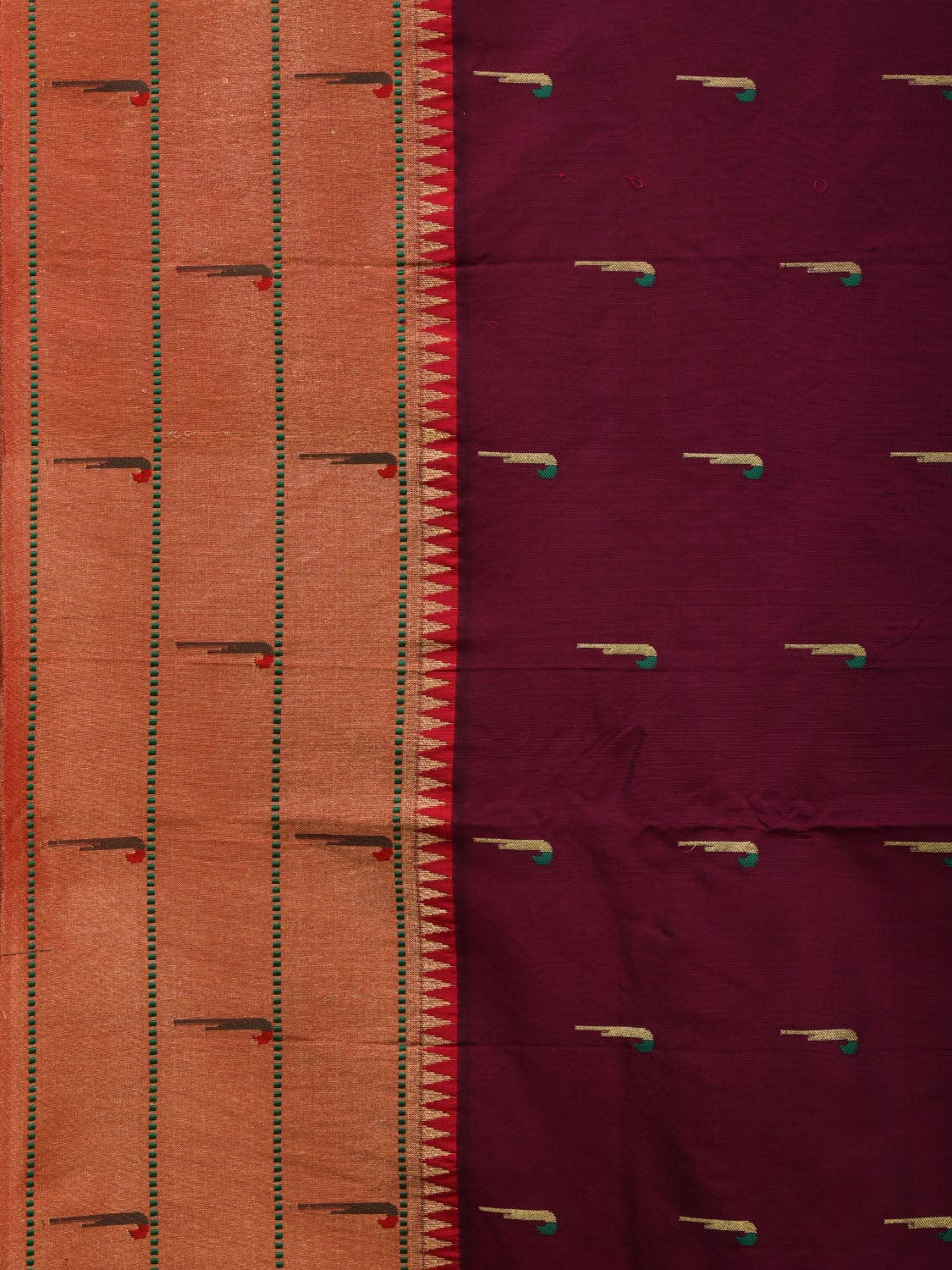 Wine Paithani Silk Handloom Saree with Pallu and Triple Muniya Border Design - Global Threads | Swadesiicart