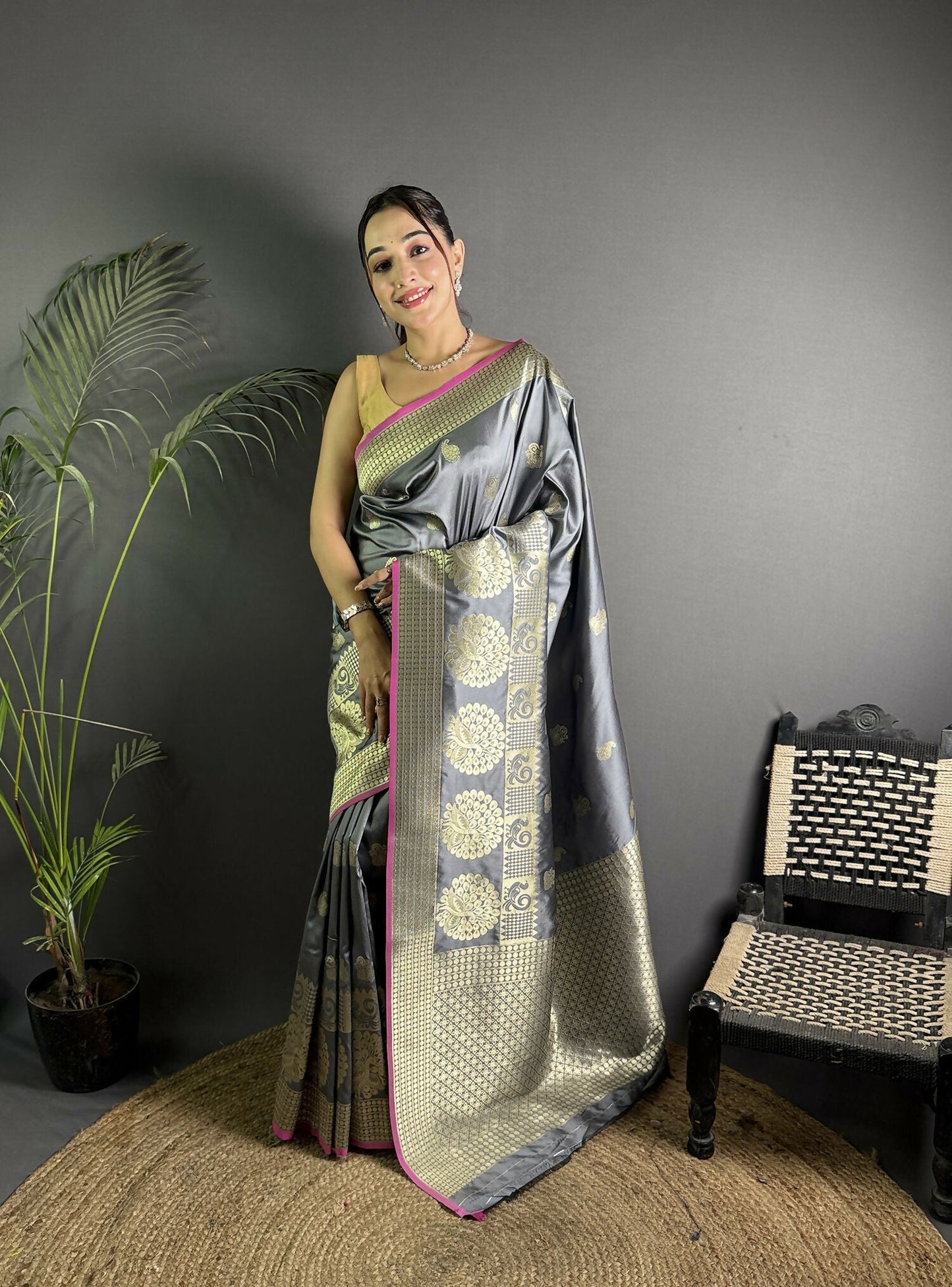Joban Fashion Dark Grey Banarasi Soft Lichi Silk Paisley Saree | Swadesiicart
