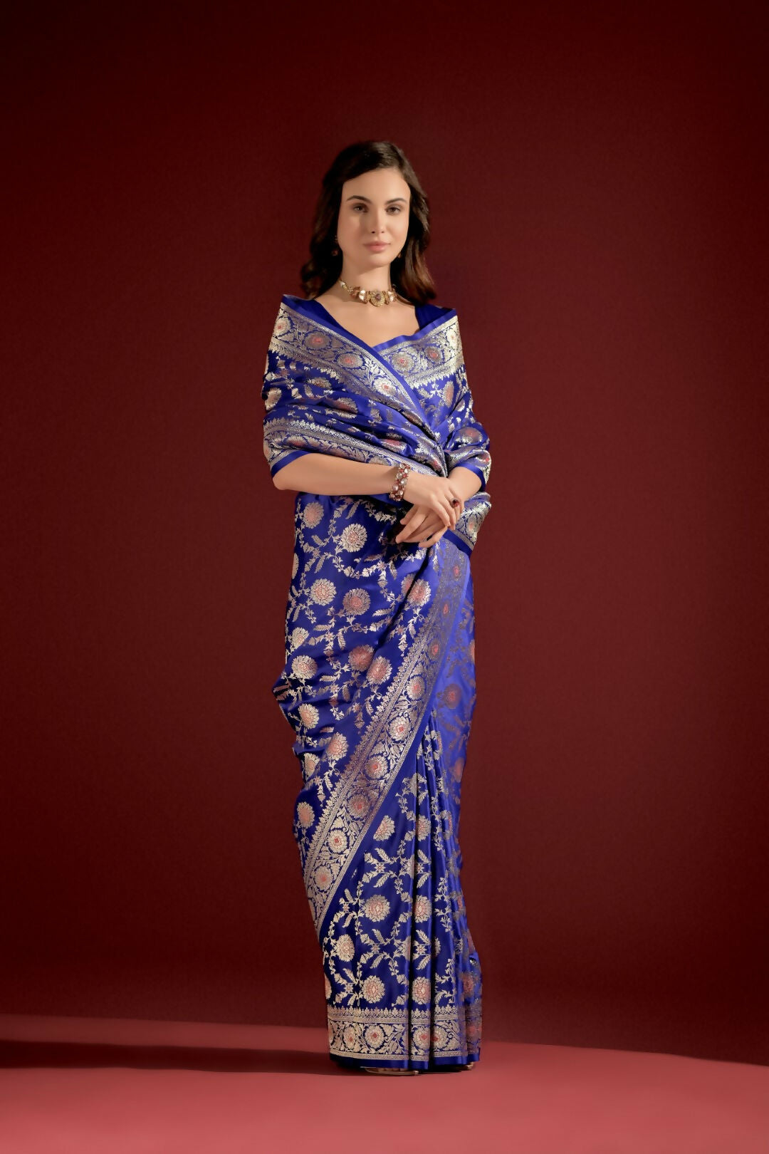Vishnu Weaves Women's Blue Banarasi Silk Woven Saree with Blouse - Swadesiicart