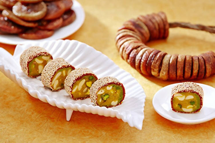 Kanti Sweets Anjeer Dry Fruit Roll | Swadesiicart