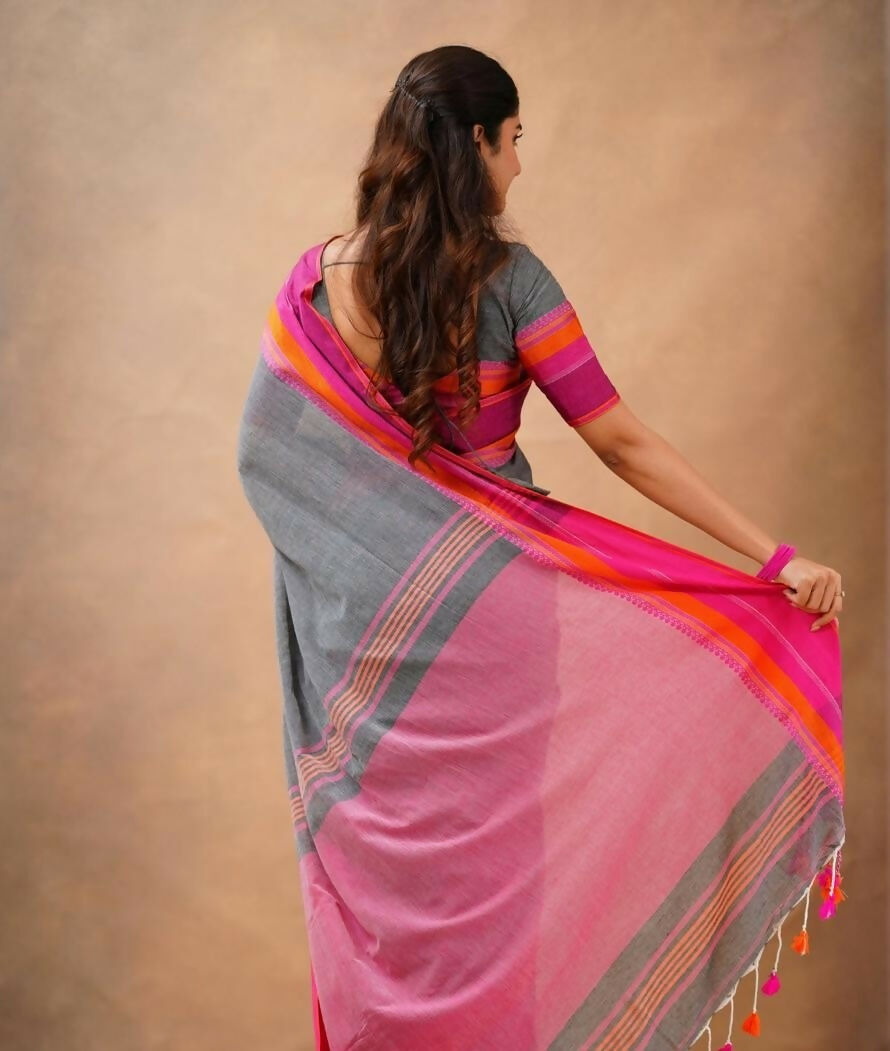 Exclusive Collection Grey Beautiful Khadi Cotton Handloom Saree - Swadesiicart
