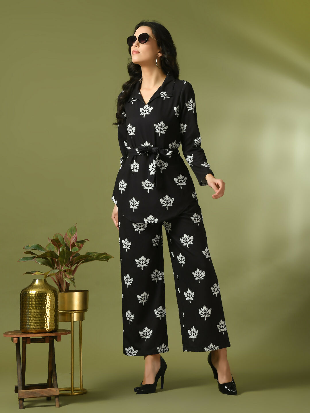 Myshka Women's Black Printed Polo Collar Party Top With Trousers Co-ord set - Swadesiicart