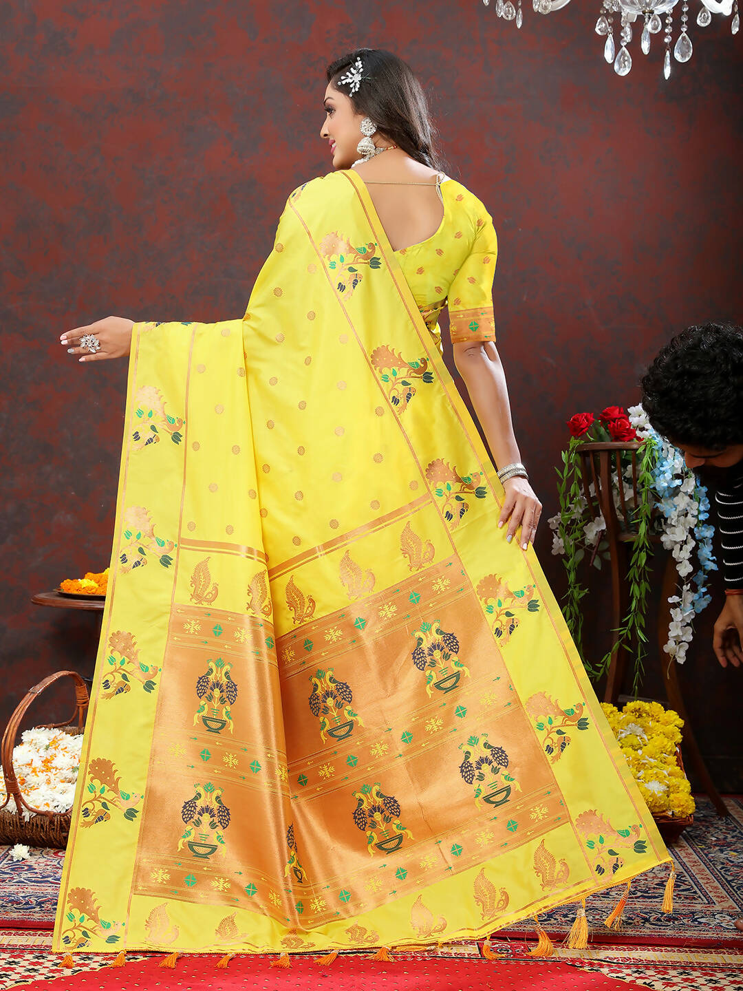 Lorenvalley Fashion Yellow Soft Paithani Silk Woven Design Copper Zari Meenakari Weaving Saree - Swadesiicart