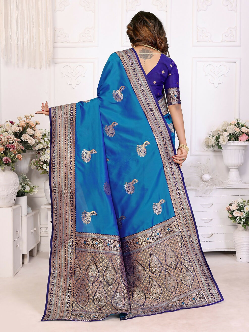Joban Fashion Banarasi Royal Blue Small Butti Soft Silk Saree | Swadesiicart