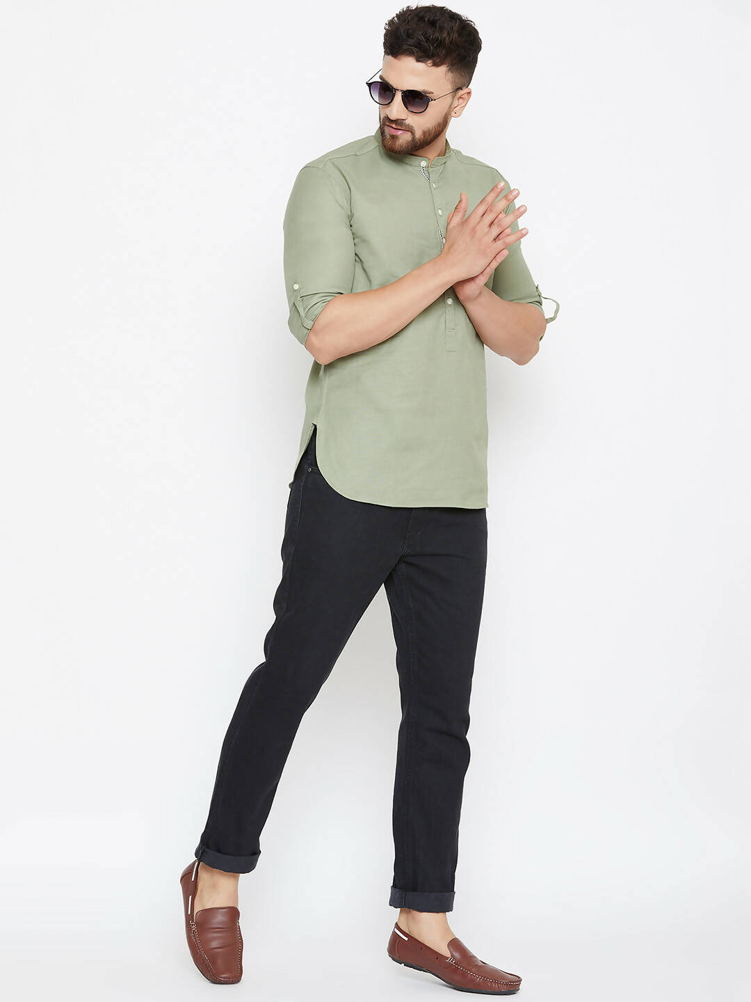 Even Apparels Green Color Men's Pure Cotton Kurta With Band Collar | Swadesiicart