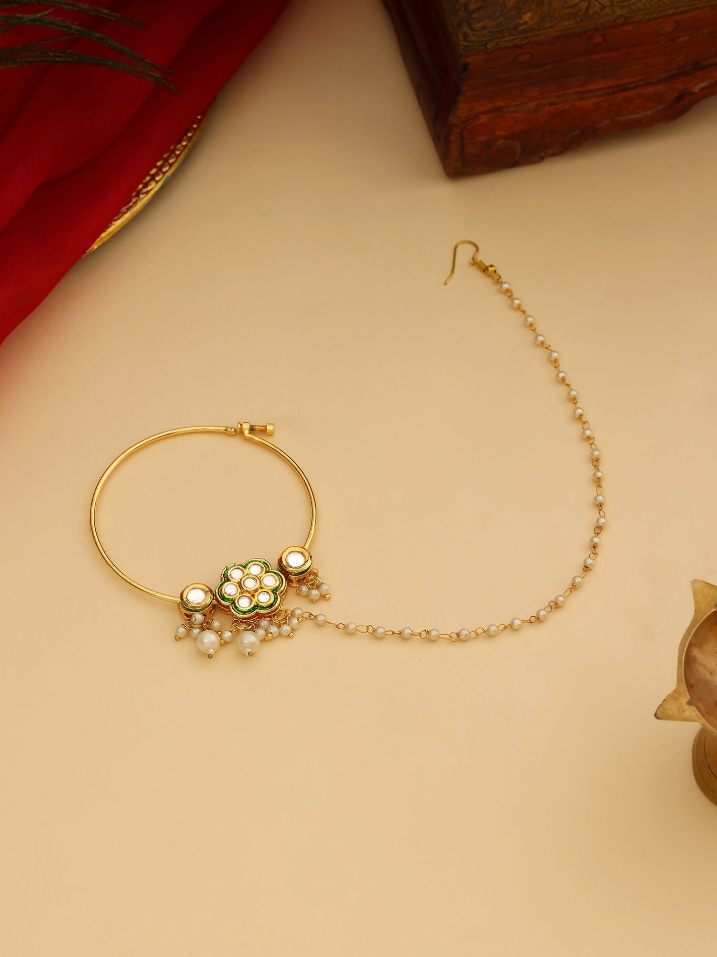 Ruby Raang 22k Gold Polished Kundan Maharani Nose Ring (Clip On) | Swadesiicart