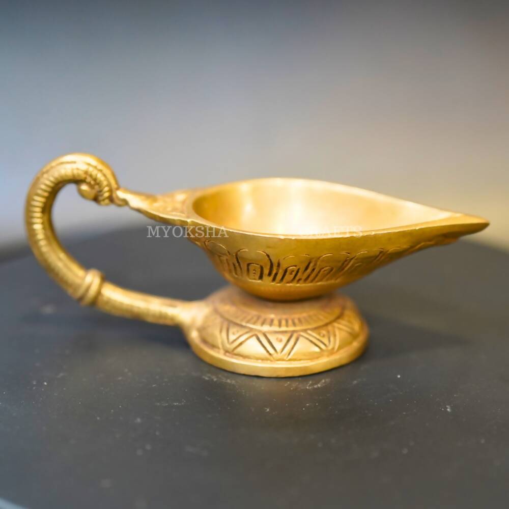 Brass Leaf Diya - Swadesiicart