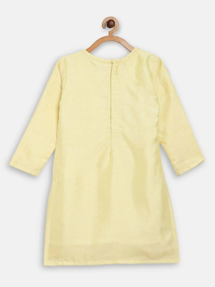Ahalyaa Yellow Poly Silk Kids Kurta Pant With Dupatta For Girls | Swadesiicart