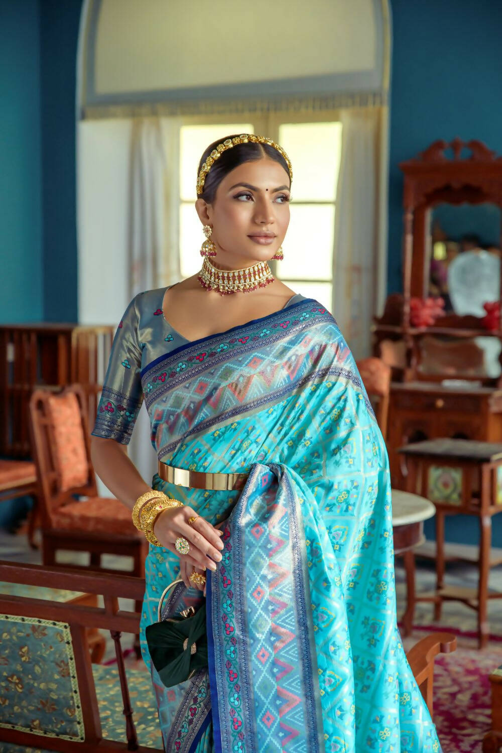Vishnu Weaves Women's Firozi Patola Banarasi Silk Meenakari Zari Woven Saree with Blouse - Swadesiicart