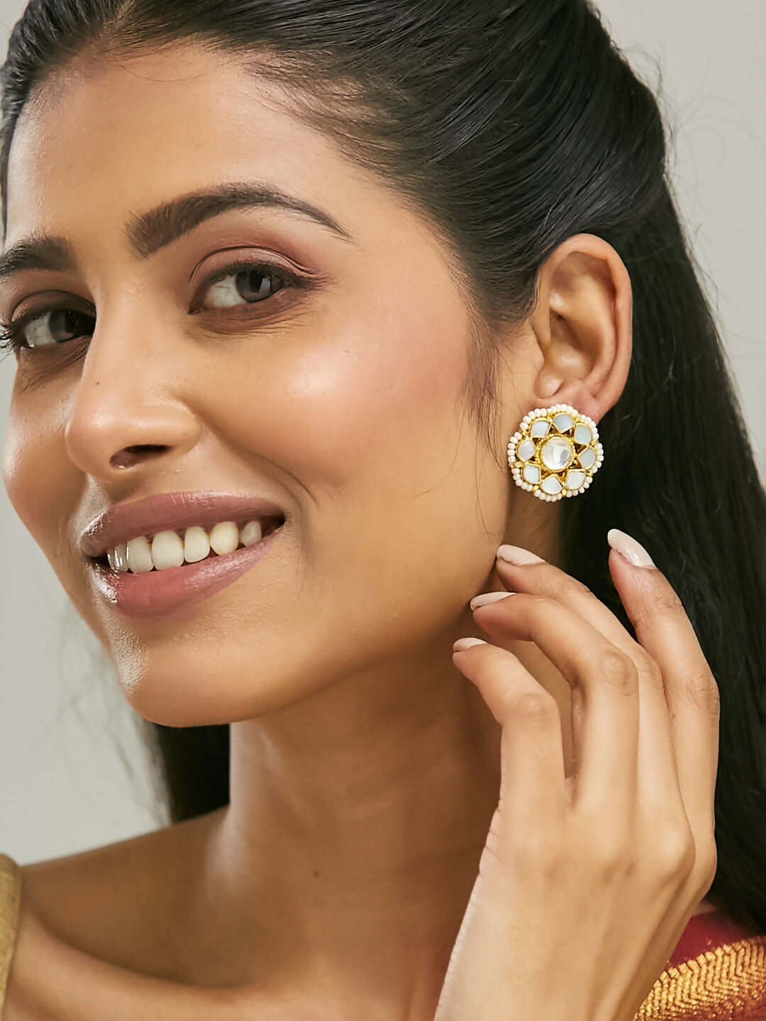Nuyug 22K Gold-Plated Elegant Kundan Studded & Pearls Beaded Floral Studs | Swadesiicart
