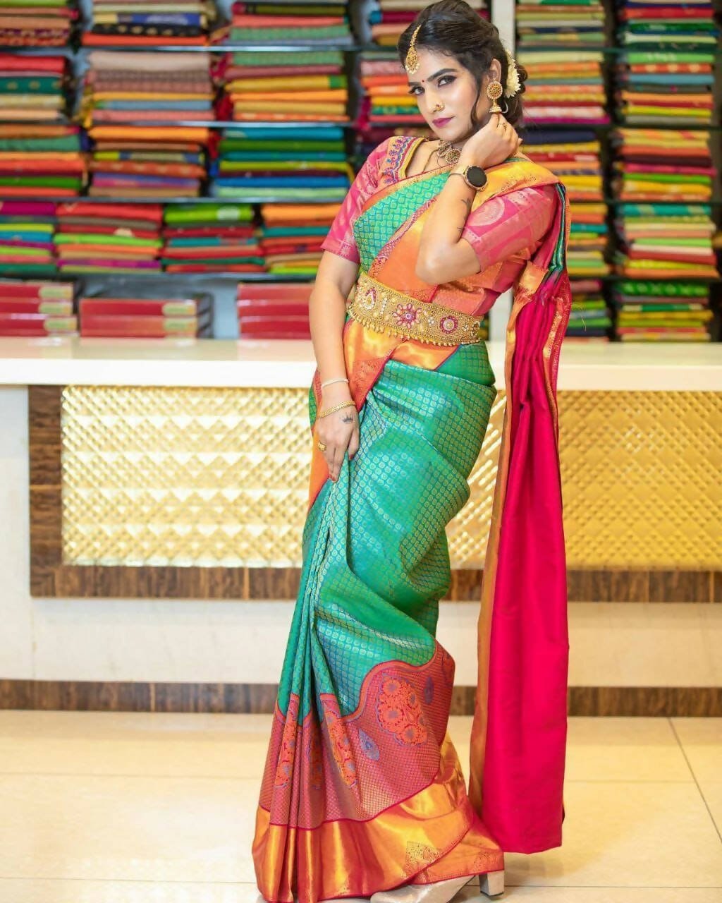 DEIANA'S Beautiful Designer Golden zari Soft Lichi Silk Saree - Bluue - Swadesiicart