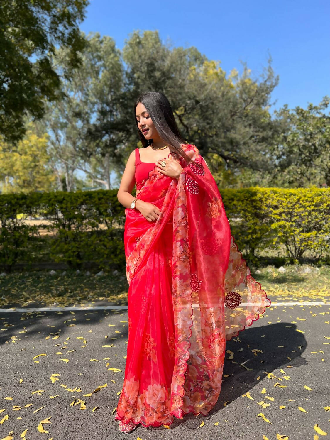 Vamsee Red Organza Saree - Swadesiicart